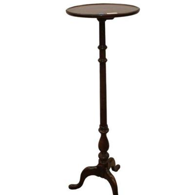 
Lot 310
Vintage Hitchcock solid mahogany candle stand/pedestal
