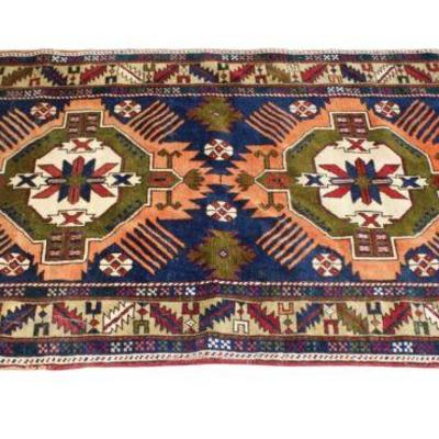 
Lot 394
Nice Semi antique hand stitched wool rug approx. 48" x 80"
