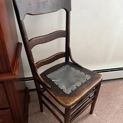 Oak tin bottom chair $28