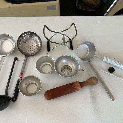 Canning gadgets $2-$8