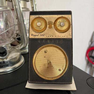 Zenith Royal 500 transistor radio $14