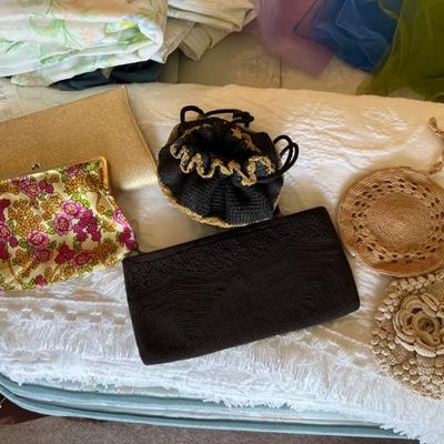 Vintage purses $3-$5