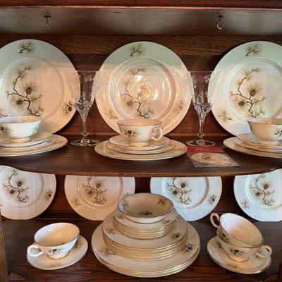 33 pc Lenox â€œPine Chinaâ€ 1951-1977 $354