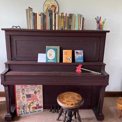 1915 Upright Shaw Piano $200 OBO