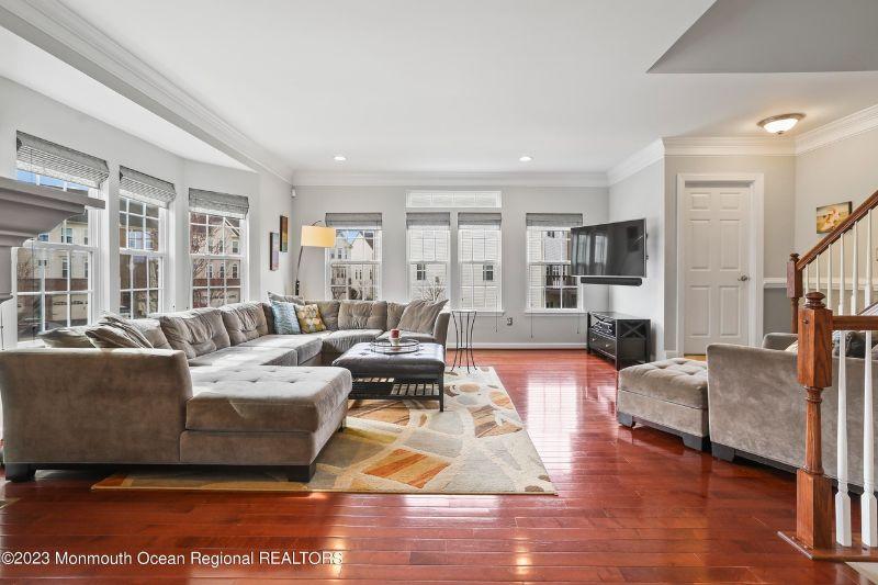 Middletown Estate Sale Furniture, Decor, Clothing, Lionel Trains and