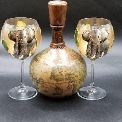 Vintage Italian World Map Decanter With 2 Safari Elephant Wine Glasses