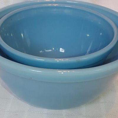 Rare blue Pyrex Delphite