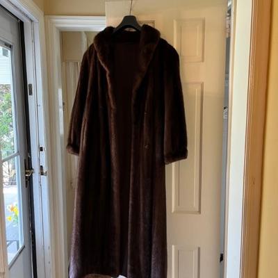 Full length mink , kept in at a Fourier 