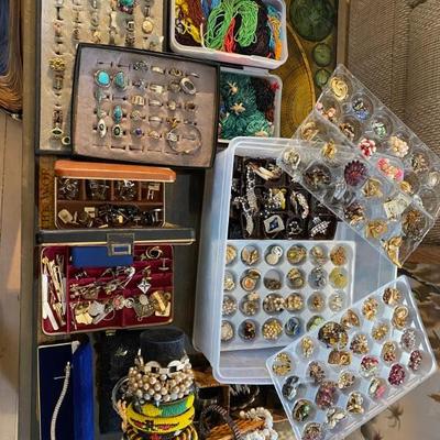 Vintage jewelry rhinestones