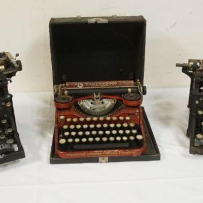 1244	3 ANTIQUE UNDERWOOD TYPEWRITERS
