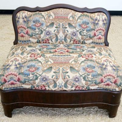 1085	EMPIRE MAHOGANY FLORAL UPHOLSTERED SETTEE, APPROXIMATELY 38 IN X 21 IN X 31 IN HIGH
