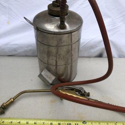 BNG 1 gallon metal sprayer