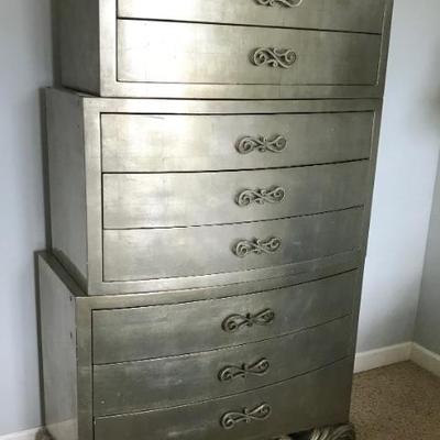 3 section chest of drawer $799
41 X 17 X 74