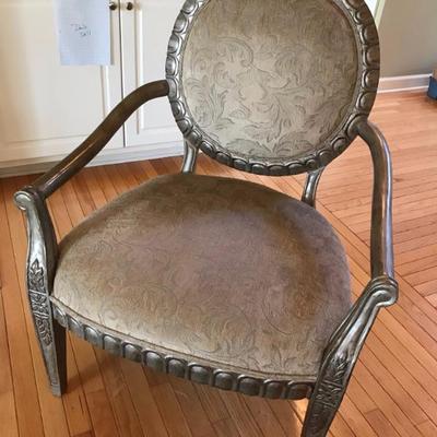 Barnhardt arm chair $225
two available