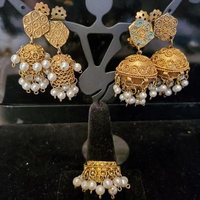 Vintage White Pearl Jhumkas