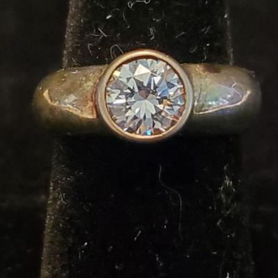 Krementz 925 Ring with Sparkling Stone