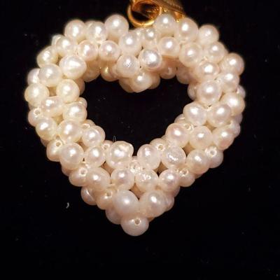 Cultured Pearl Pendent (1.25")