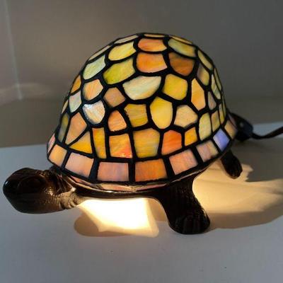 KICHLER Tiffany Classics Stained Glass Turtle Accent Lamp
