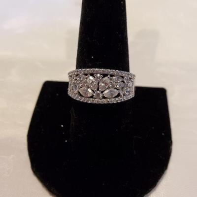 Brilliant Sterling Silver (925) Ring, 4.58g gross
