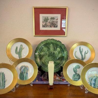Set of six Daum Hilton McConnico cactus plates with 24k gold
