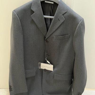MMS058 Salvatore Ferragamo Men's Gray Business Casual Jacket With Tags