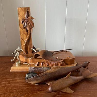 MMS055- Wooden Trophy & Wooden Ocean Animals