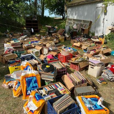 Estate sale photo