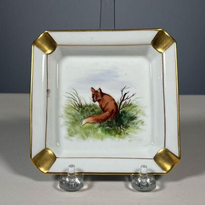 ROSENTHAL FOX ASHTRAY | Hand painted fox ashtray with gilt accents by Rosenthal, made in Munich Germany - #679. - l. 5 x w. 5 in