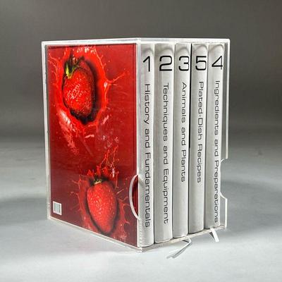 MODERNIST CUISINE | First edition, 2011 - Modernist Cuisine: The Art & Science of Cooking, five volumes set in a Lucite case. - l. 11.25...