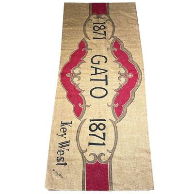 NOELLE ROSE BURLAP FLOOR MAT | Decorated with an oversize cigar wrapper design, 