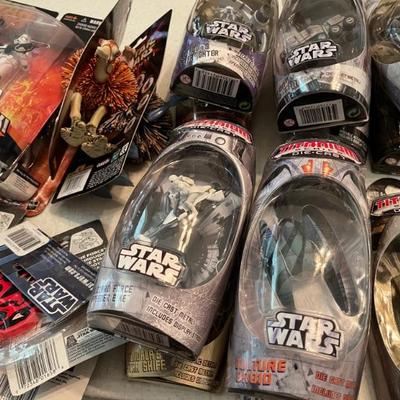 Star Wars Diecast Vehicle Figures - New in package
