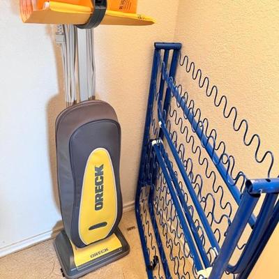 Oreck Vac and Stowaway Bed