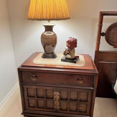 Thomasville Nightstand