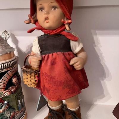 Hummel 11-in Dolls