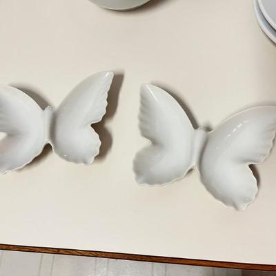 Porcelain Butterfly Dish - Japan