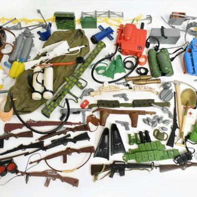 GI JOE Weapons & Accessories