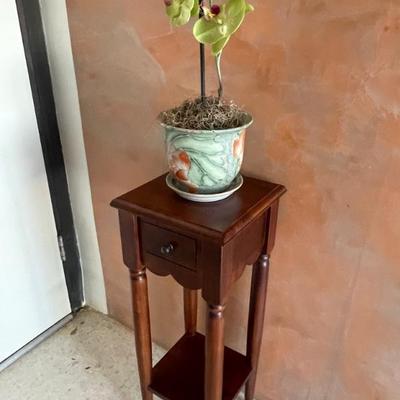 plant stand...