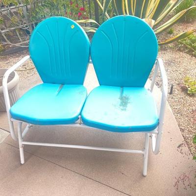 VINTAGE PATIO CHAIRS & TABLES!