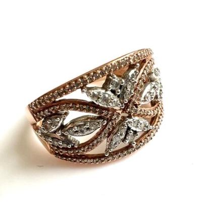#46 • 10K Rose and White Gold Band Ring w/ Many Pavé Diamonds in Floral Design - Size 8
