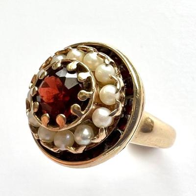 #124 â€¢ Antique 14K Yellow Gold Tiered Ring w/ Red Stones and Pearls - Size 6.25
