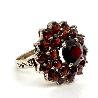 #94 â€¢ Vintage 14k Gold Garnet Cluster Ring- Size 7.5
