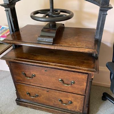 Estate sale photo
