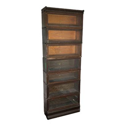 MACEY OAK BARRISTER BOOKCASE | Macey Oak Barrister with 7 sections of various heights, top and base. - l. 34 x w. 11.5 x h. 93 in
