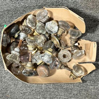 LOT OF VINTAGE DOOR KNOBS | A large lot of vintage glass and some brass doorknobs. - dia. 2 in (average)
