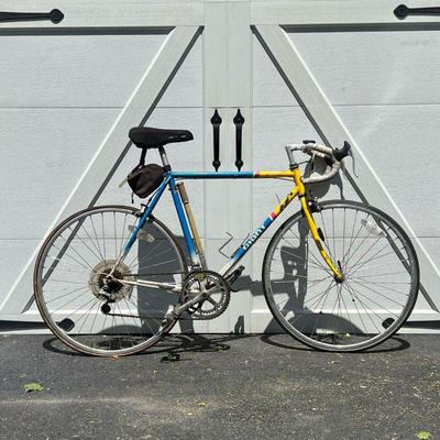 GIANT RS 950 BIKE | Giant RS950 road bicycle; Manufactured in the late 1980s; Triple butted 4130 CroMo steel, forged dropouts and a fully...