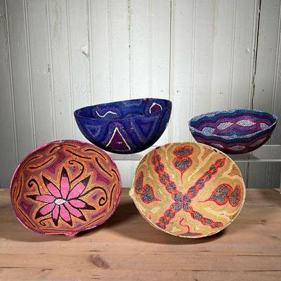 (4PC) PEPE SANTIAGO GOURD BOWLS | Pepe Santiago Vintage Painted Gourd Sculptural Bowls from Mexico. All are signed by artist. - l. 7.25 x...