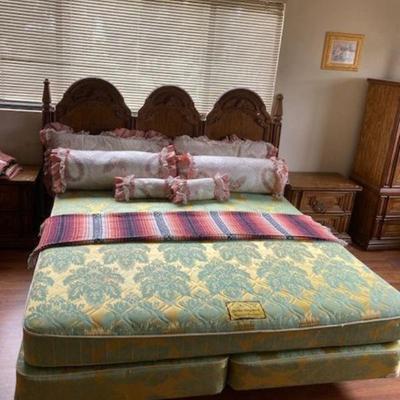 King size bed