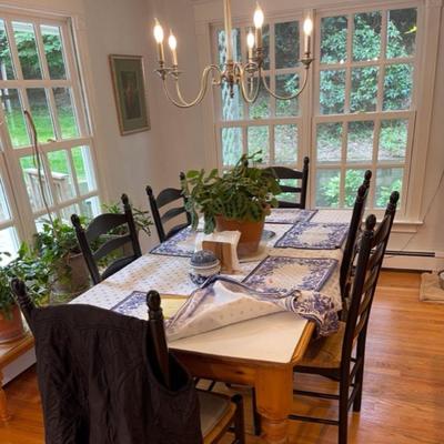 Kitchen Table With Green Ladderback Woven Chairs