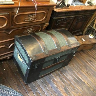 1880's trunk