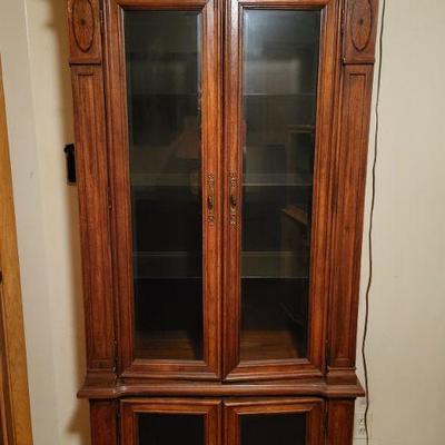 This Item is being held at a different location in Chicago near 52nd & Pulaski. Please ask for an appointment for viewing if...